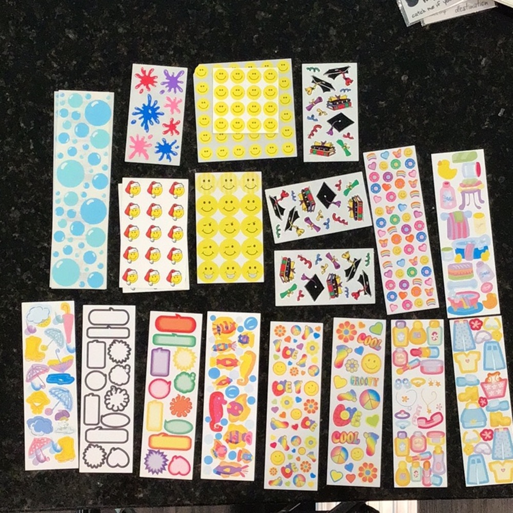 Scrapbooking Bundle - Picture 4 of 12